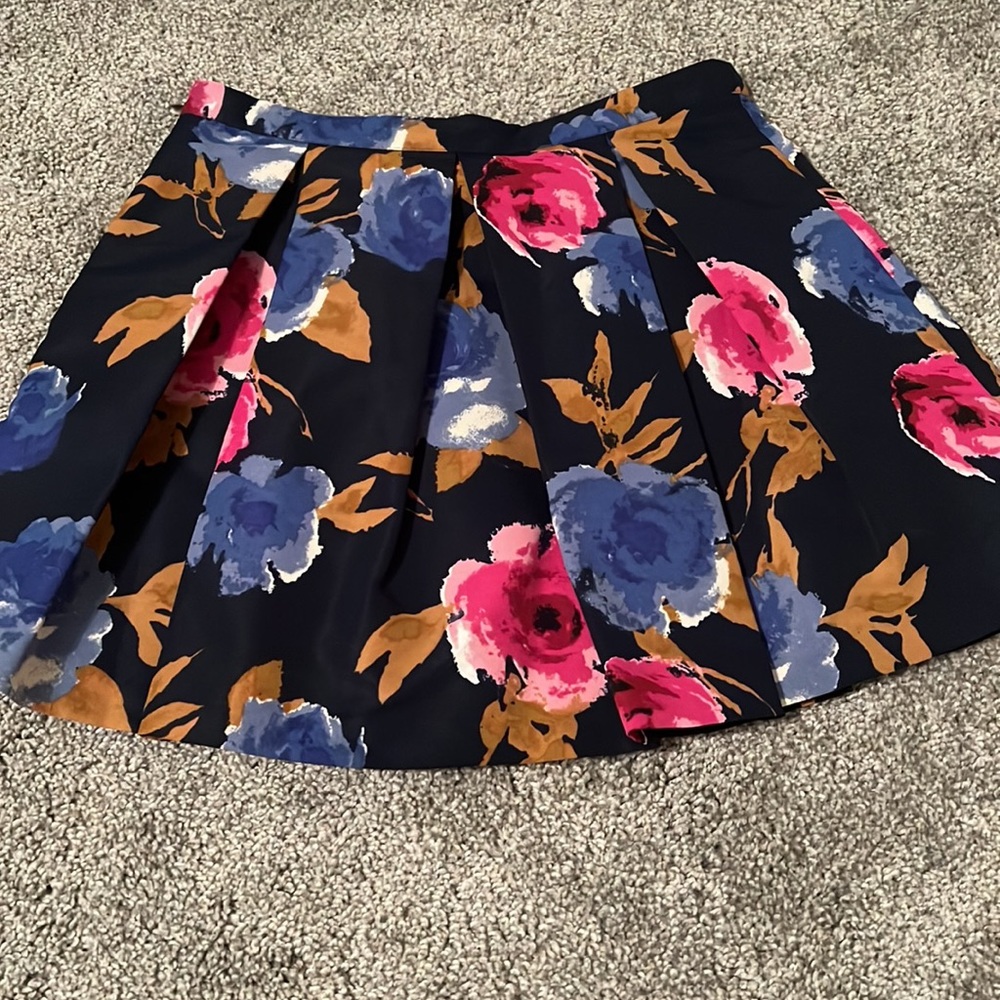floral high waisted short mini skirt size 26 - Picture 3 of 4